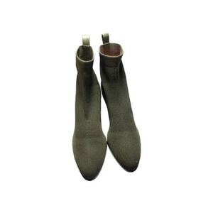 Violet‎ & Red Olive Ankle Boots- NWOB/T